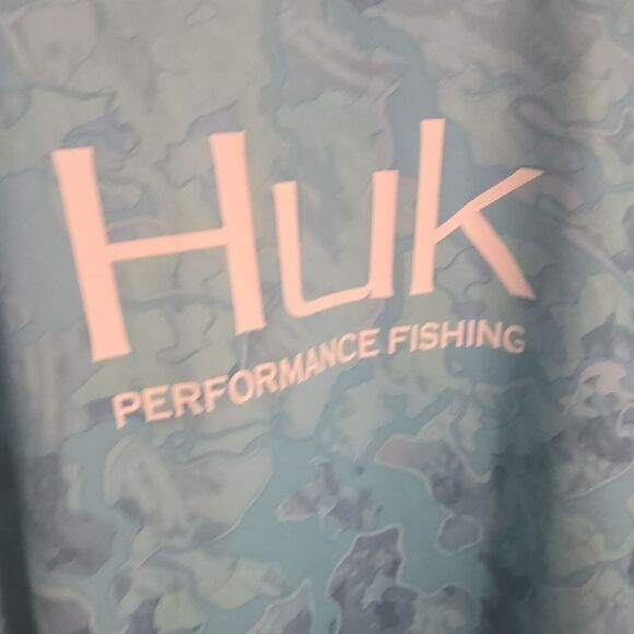 Huk  Blue Performance Fishing Shirt - Picture 5 of 8